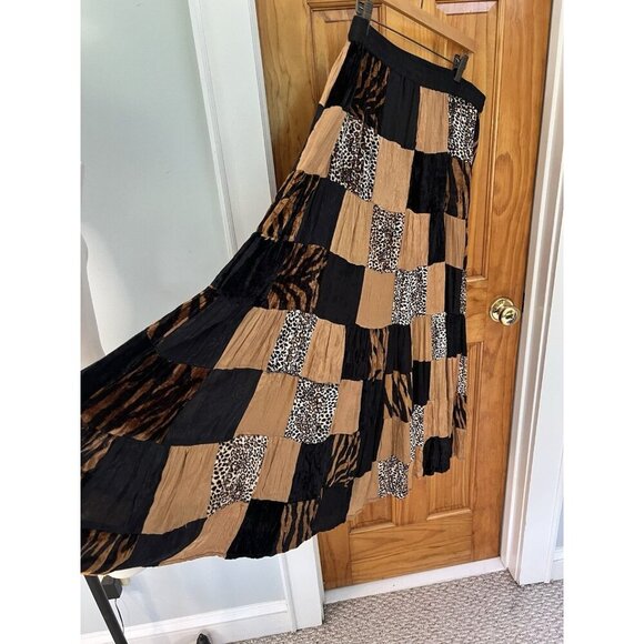 VTG Magram Patchwork Tiered XL Velvet Midi Boho Statement Eclectic Art To Wear - Picture 3 of 11